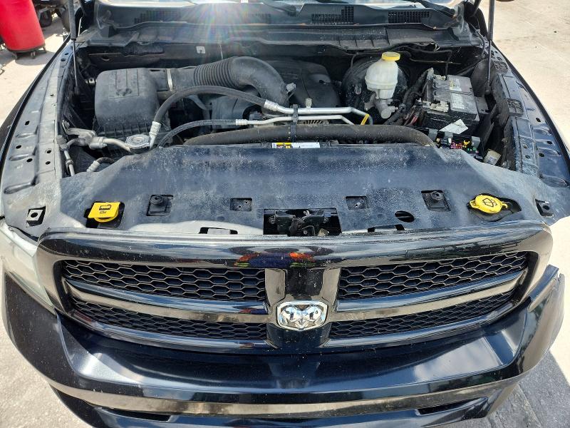 64811216 :رقم المزاد ، 1C6RR7FT1KS568036 vin ، 2019 Ram 1500 Classic مزاد بيع