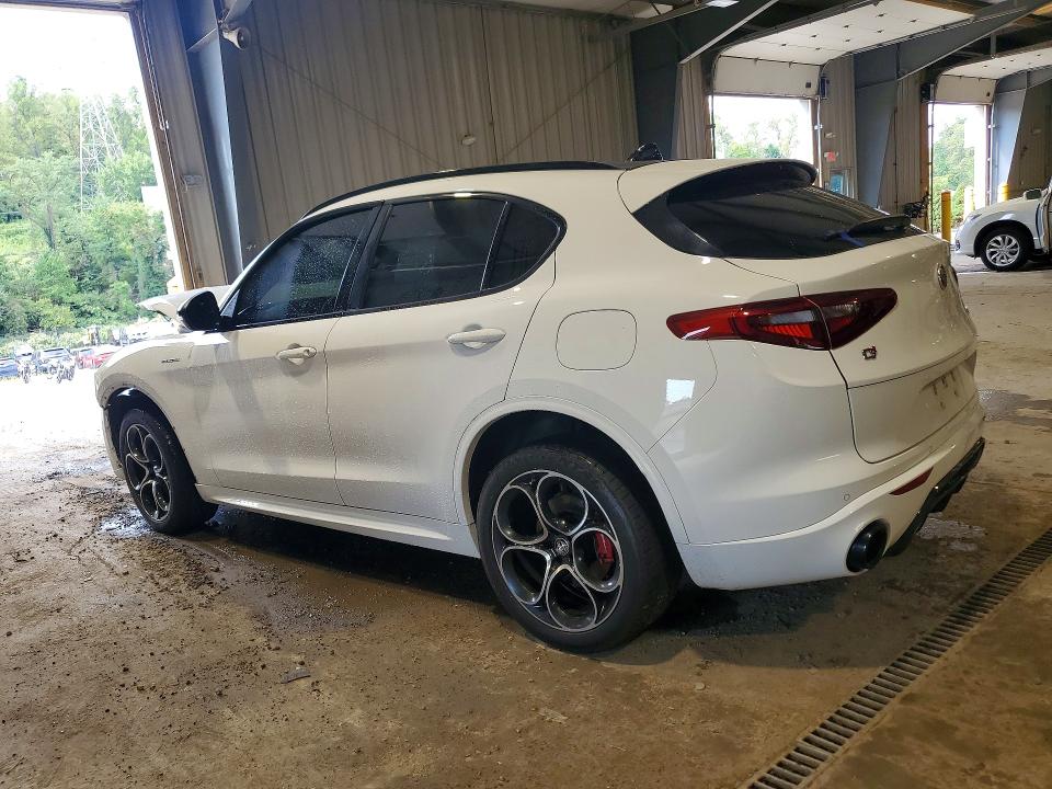 Продаж на аукціоні авто 2022 Alfa Romeo Stelvio, vin: ZASPAKBN8N7D49512, номер лоту: 65649136