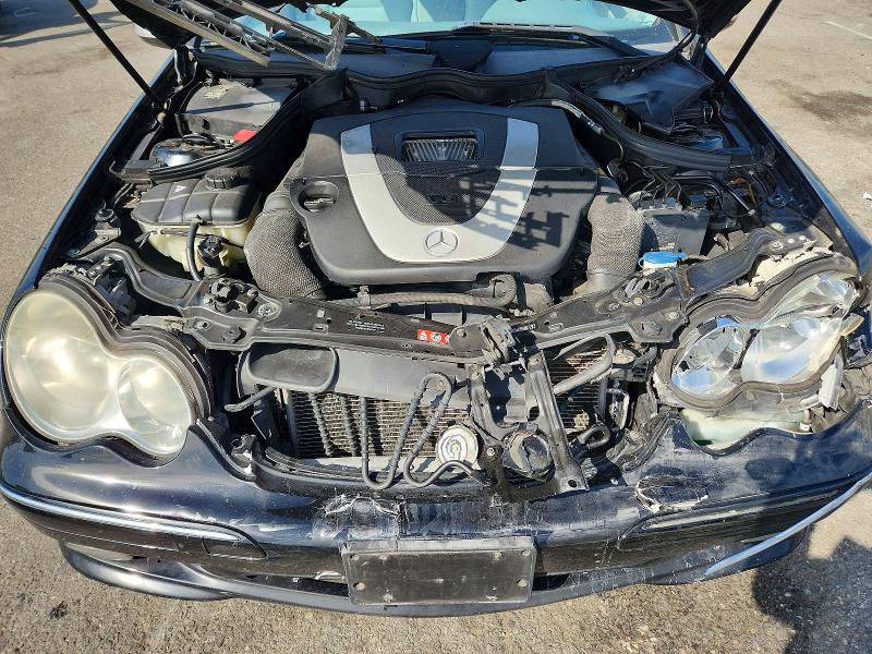Продажа на аукционе авто 2006 Mercedes-benz C, vin: WDBRF52H66A883917, номер лота: 63696126