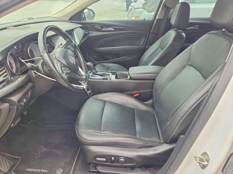66439266 :رقم المزاد ، W04GP6SX7J1126353 vin ، 2018 Buick Regal مزاد بيع