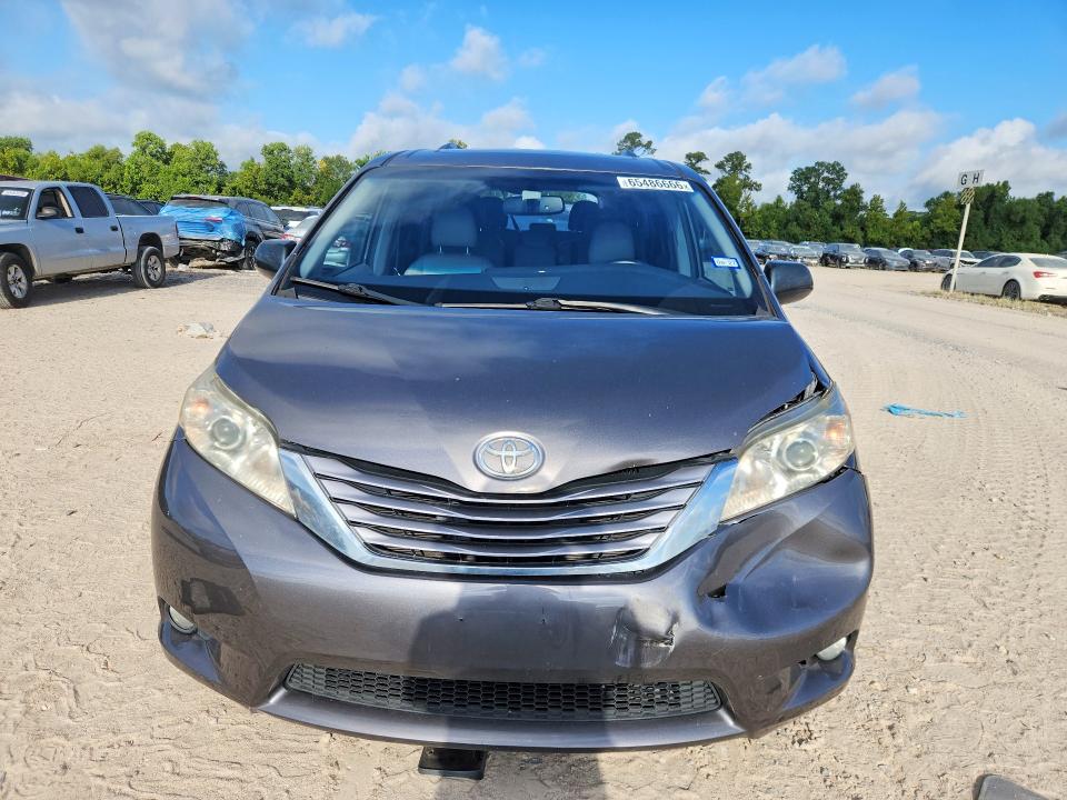 Продаж на аукціоні авто 2017 Toyota Sienna, vin: 5TDYZ3DC8HS842835, номер лоту: 65486666