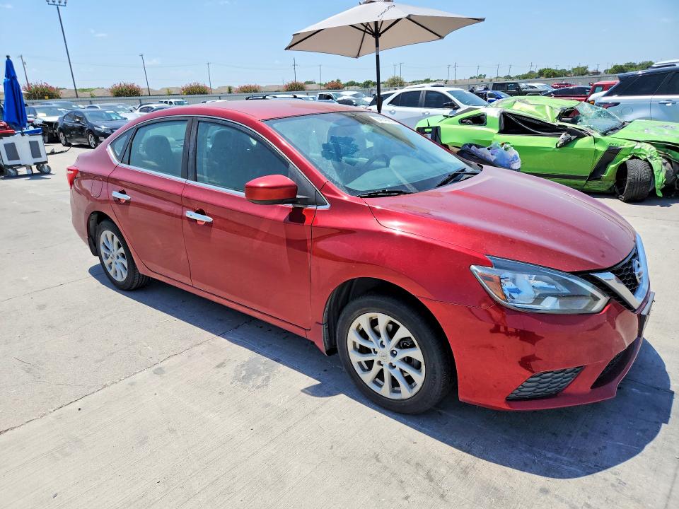 64149286 :رقم المزاد ، 3N1AB7AP1KY399998 vin ، 2019 Nissan Sentra مزاد بيع