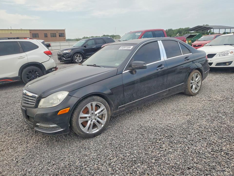 64597456 :رقم المزاد ، WDDGF8ABXDR242054 vin ، 2013 Mercedes-benz C مزاد بيع
