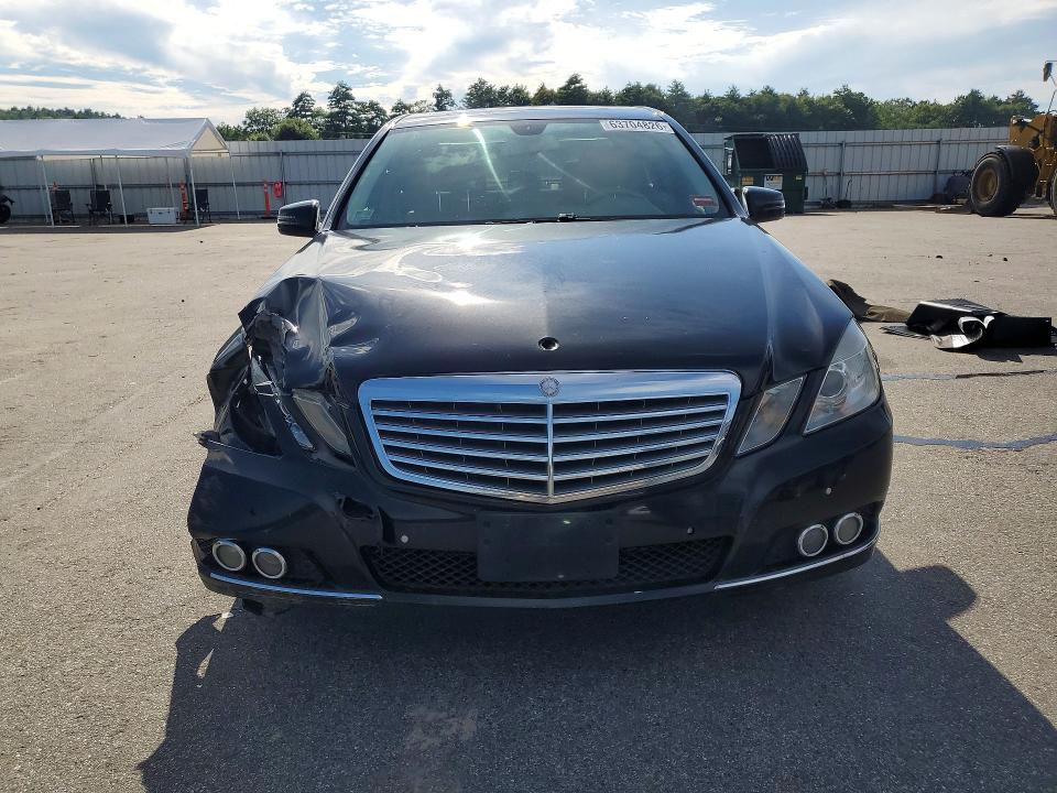 2010 Mercedes-benz E მანქანა იყიდება აუქციონზე, vin: WDDHF8HB3AA190951, აუქციონის ნომერი: 63704826