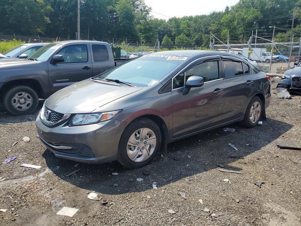Auction sale of the 2013 Honda Civic, vin: 2HGFB2F56DH566704, lot number: 64252686