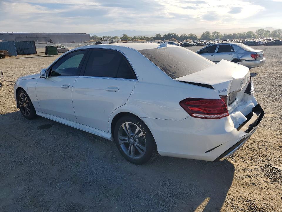 Продажа на аукционе авто 2015 Mercedes-benz E-class, vin: WDDHF0EB7FB112194, номер лота: 66409706