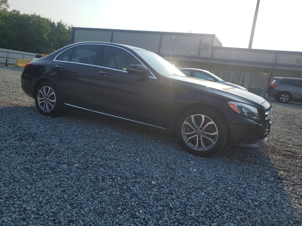 64439916 :رقم المزاد ، 55SWF4KB9JU269162 vin ، 2018 Mercedes-benz C مزاد بيع