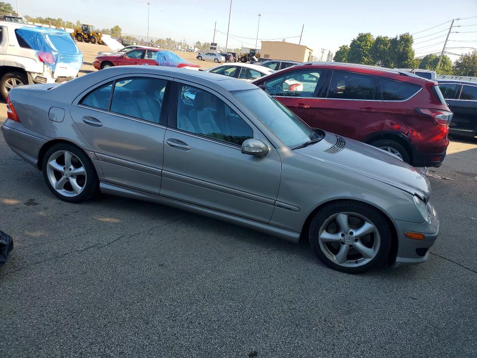 Продажа на аукционе авто 2006 Mercedes-benz C, vin: WDBRF52H96F810768, номер лота: 65886326
