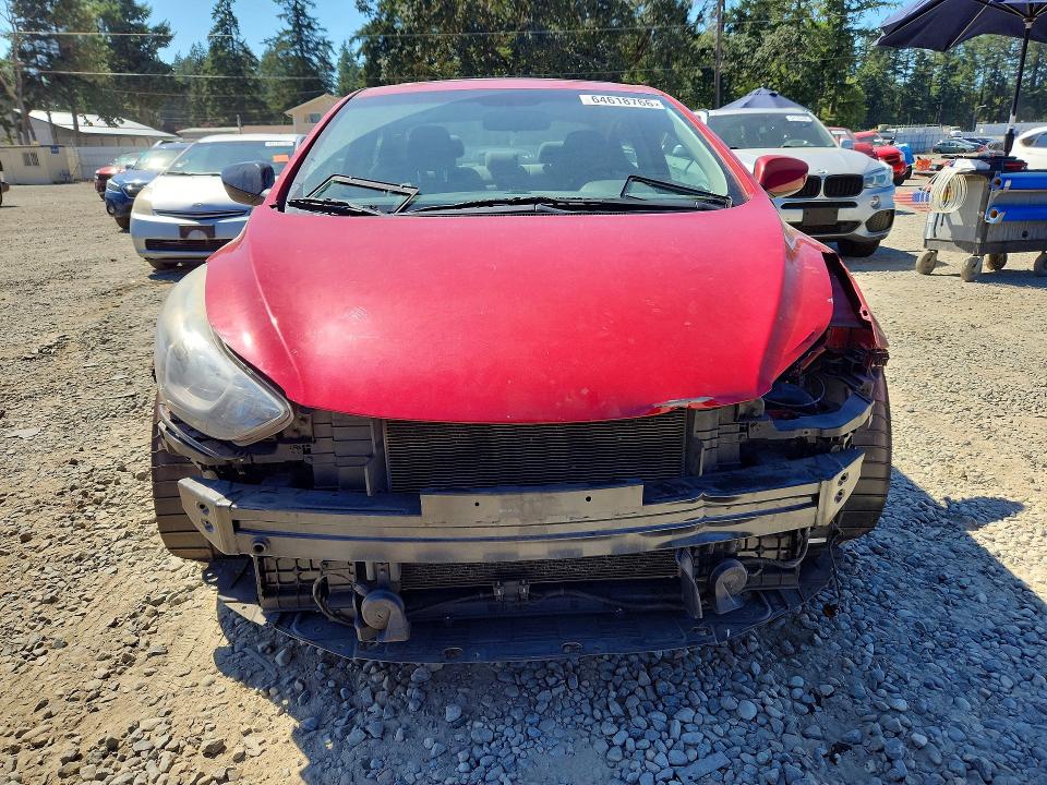 64618766 :رقم المزاد ، KMHDH4AEXFU253335 vin ، 2015 Hyundai Elantra مزاد بيع