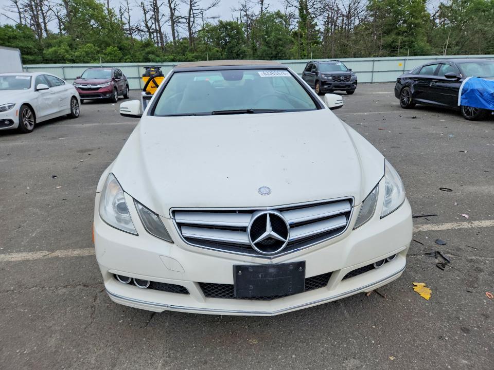 63383676 :رقم المزاد ، WDDKK5GF7BF076489 vin ، 2011 Mercedes-benz E مزاد بيع