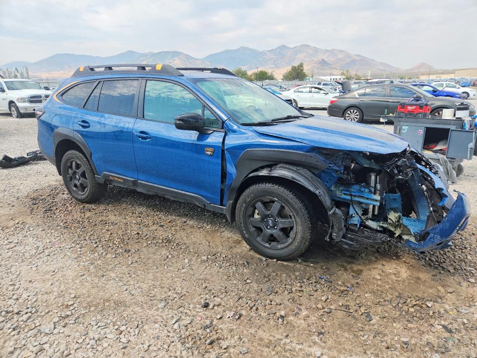 64052276 :رقم المزاد ، 4S4BTGUDXP3124223 vin ، 2023 Subaru Outback مزاد بيع