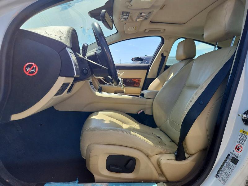 66313836 :رقم المزاد ، SAJWA0FSXFPU87371 vin ، 2015 Jaguar Xf مزاد بيع