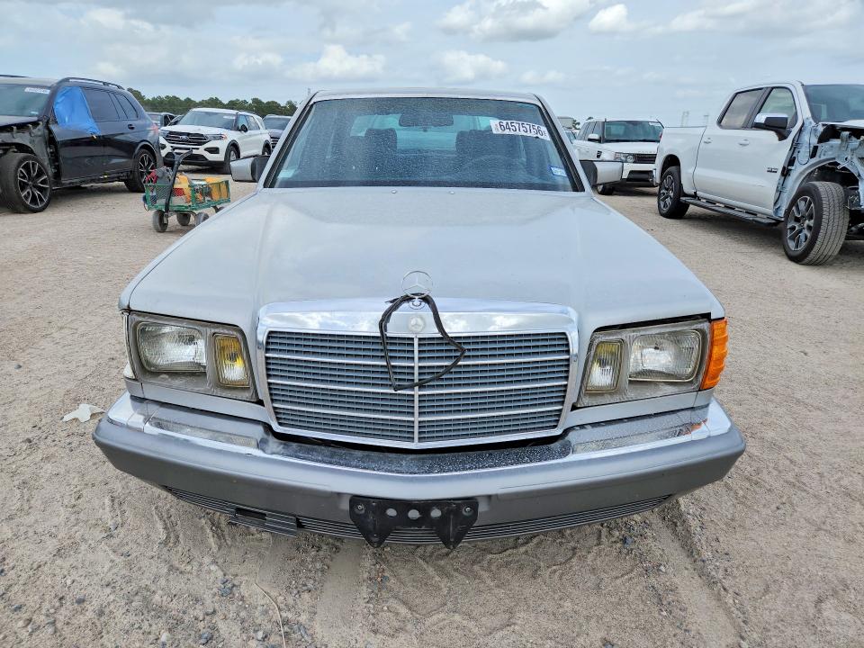 1984 Mercedes-benz 500 მანქანა იყიდება აუქციონზე, vin: WDBCA37A7EA051635, აუქციონის ნომერი: 64575756