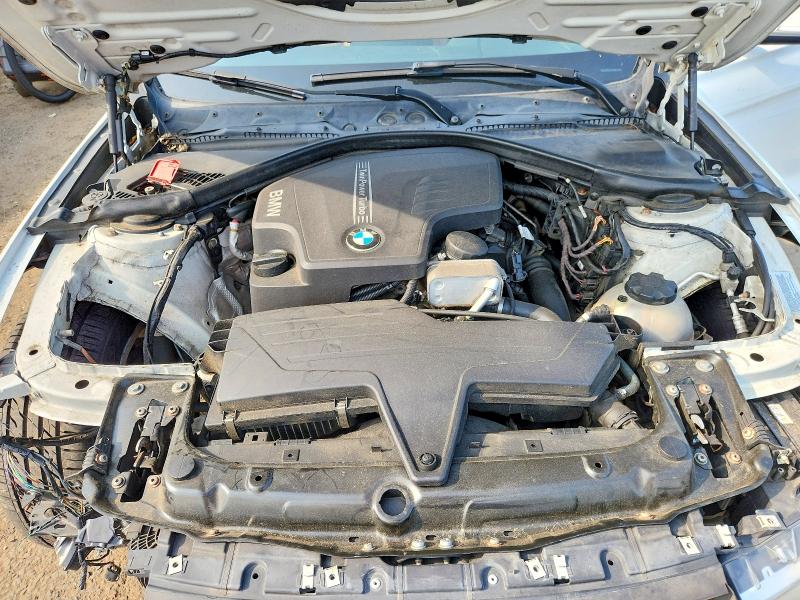 2013 Bmw 328 მანქანა იყიდება აუქციონზე, vin: WBA3B3C53DF535033, აუქციონის ნომერი: 64604136