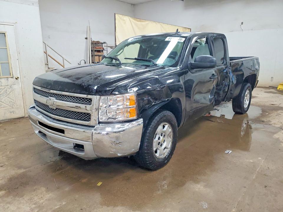 64156166 :رقم المزاد ، 1GCRKSE72DZ321428 vin ، 2013 Chevrolet Silverado مزاد بيع