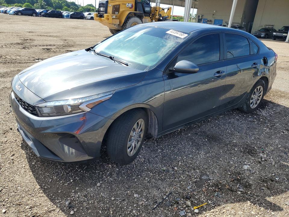 63384166 :رقم المزاد ، 3KPF24AD9PE507980 vin ، 2023 Kia Forte مزاد بيع
