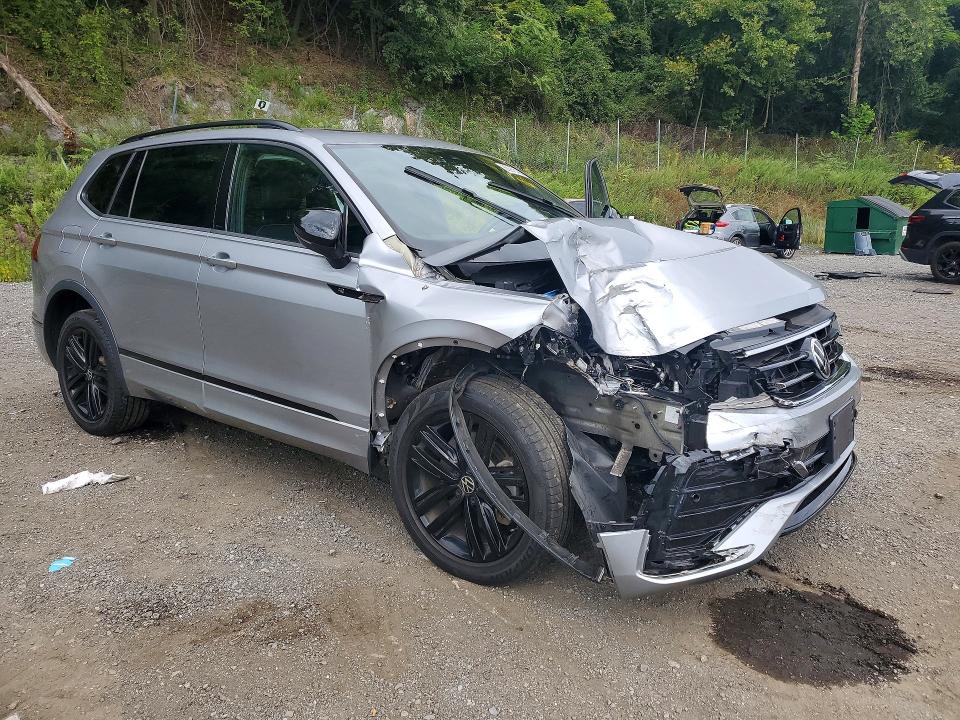 2022 Volkswagen Tiguan მანქანა იყიდება აუქციონზე, vin: 3VV8B7AX2NM146827, აუქციონის ნომერი: 66970186