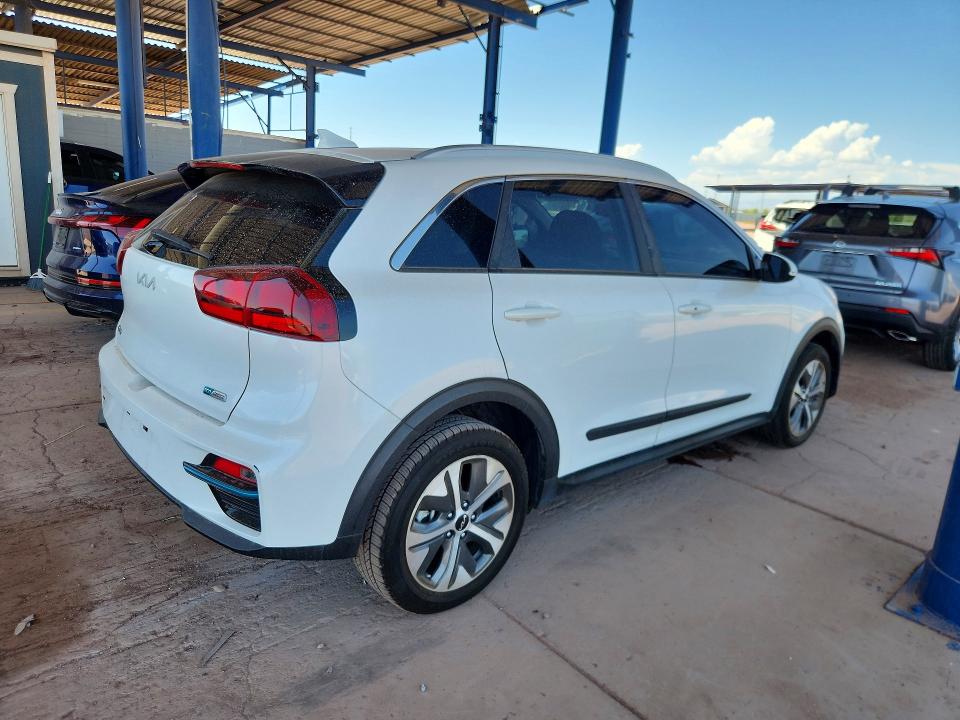 2022 Kia Niro Ev მანქანა იყიდება აუქციონზე, vin: KNDCC3LG7N5124422, აუქციონის ნომერი: 66527846