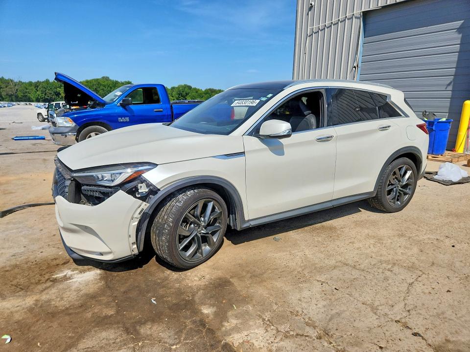 64830196 :رقم المزاد ، 3PCAJ5M1XKF102685 vin ، 2019 Infiniti Qx50 مزاد بيع