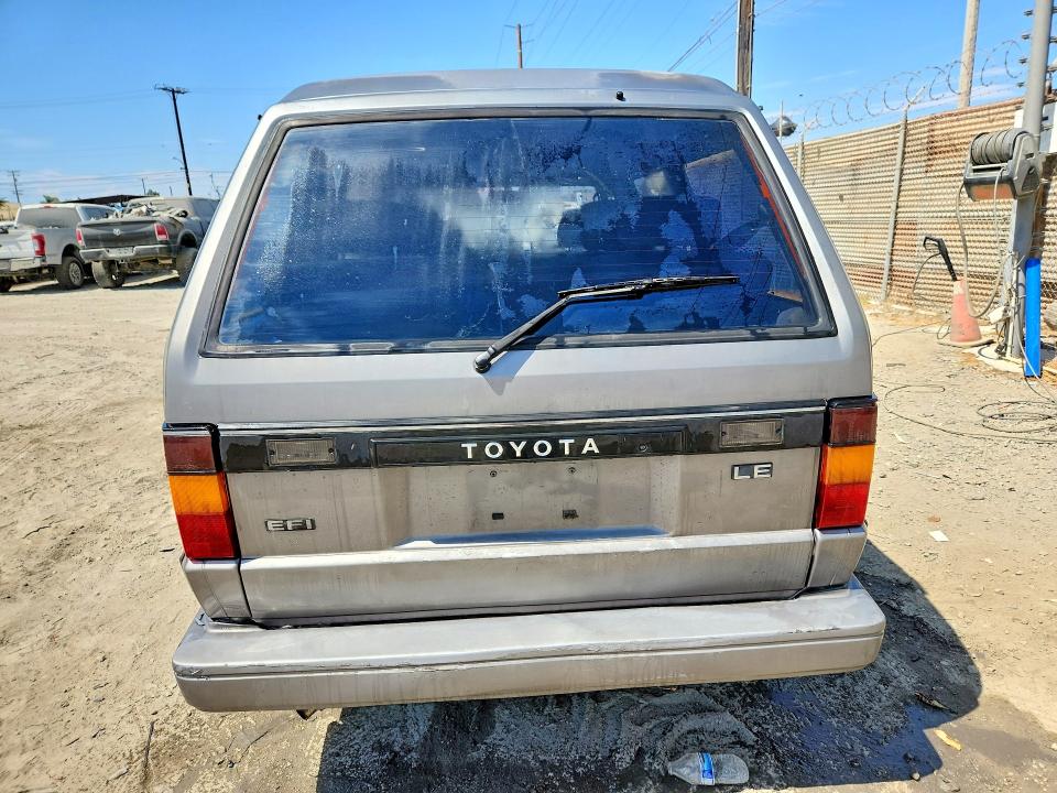 65038886 :رقم المزاد ، JT3YR26W8K5050185 vin ، 1989 Toyota Van مزاد بيع