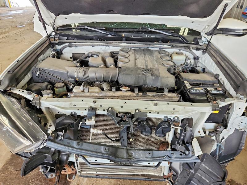 64231596 :رقم المزاد ، JTEBU5JR1G5400231 vin ، 2016 Toyota 4runner مزاد بيع