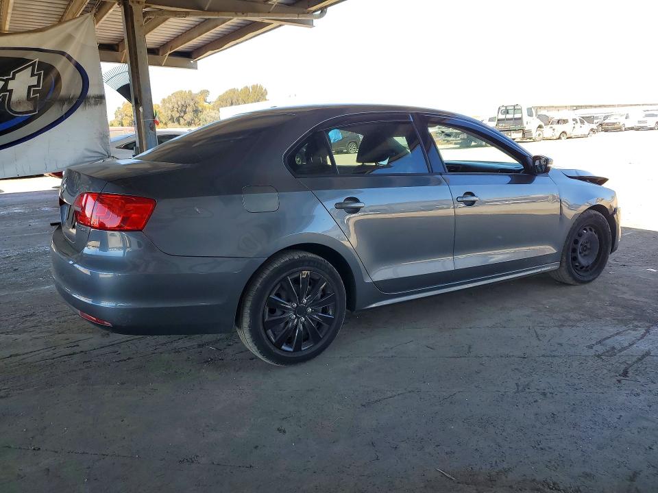 65548666 :رقم المزاد ، 3VWDP7AJ3CM464301 vin ، 2012 Volkswagen Jetta مزاد بيع