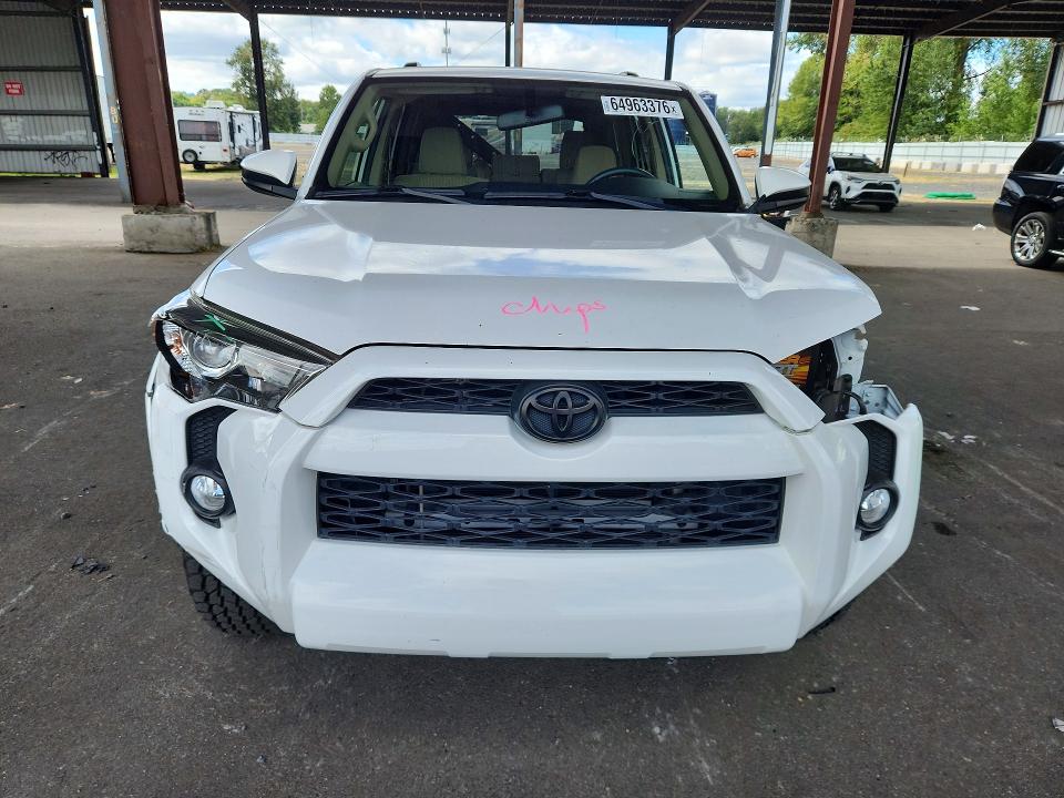 2019 Toyota 4runner მანქანა იყიდება აუქციონზე, vin: JTEBU5JR5K5677487, აუქციონის ნომერი: 64963376