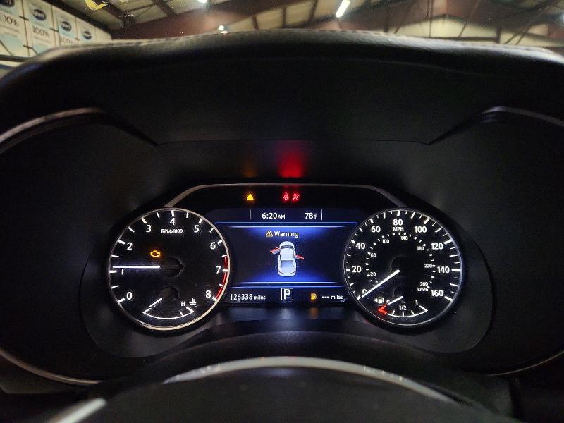 63923906 :رقم المزاد ، 1N4AA6AP8JC402287 vin ، 2018 Nissan Maxima مزاد بيع