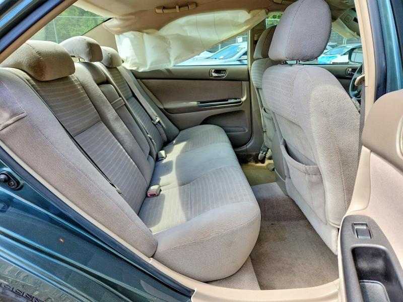 63465436 :رقم المزاد ، 4T1BE30K05U083471 vin ، 2005 Toyota Camry مزاد بيع