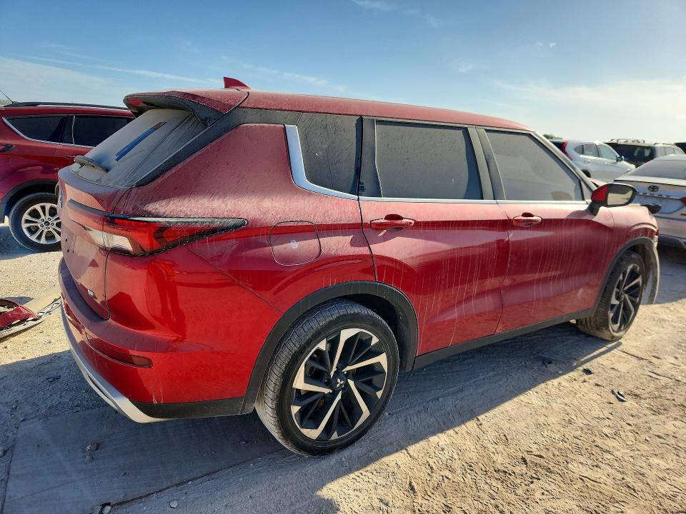 2023 Mitsubishi Outlander მანქანა იყიდება აუქციონზე, vin: JA4J3UA8XPZ056812, აუქციონის ნომერი: 64200826