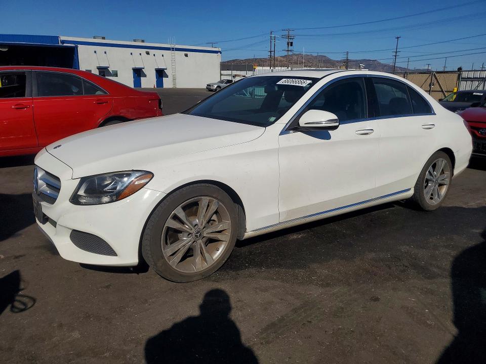 66066866 :رقم المزاد ، 55SWF4JBXJU268894 vin ، 2018 Mercedes-benz C مزاد بيع