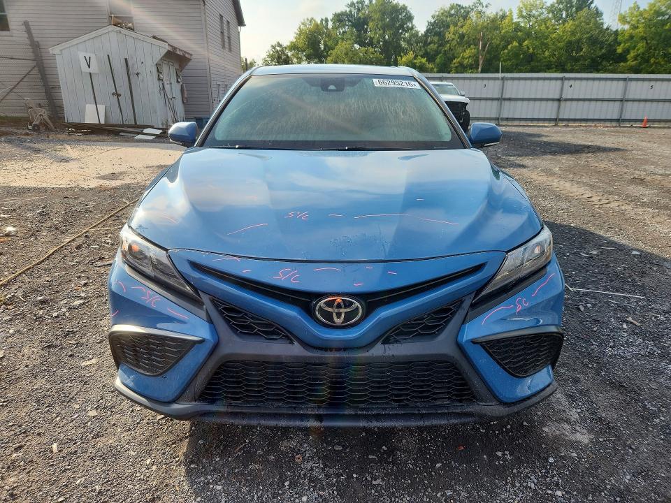 Продажа на аукционе авто 2023 Toyota Camry, vin: 4T1G11AK3PU092379, номер лота: 66295216