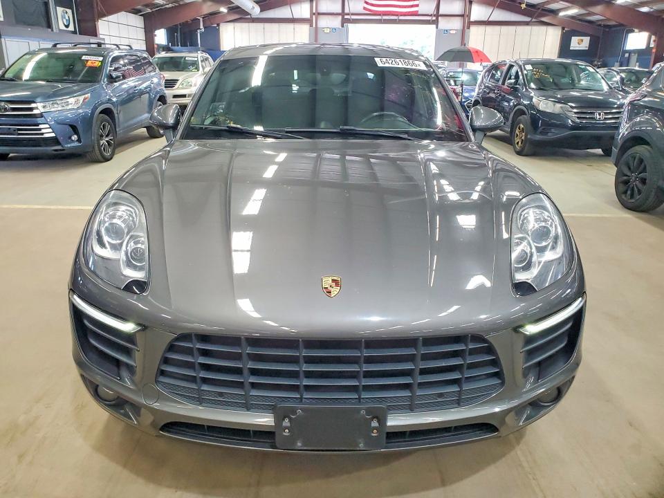 64261866 :رقم المزاد ، WP1AB2A58GLB47520 vin ، 2016 Porsche Macan مزاد بيع