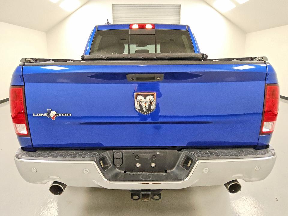 65810106 :رقم المزاد ، 1C6RR6LT0JS334130 vin ، 2018 Ram 1500 مزاد بيع