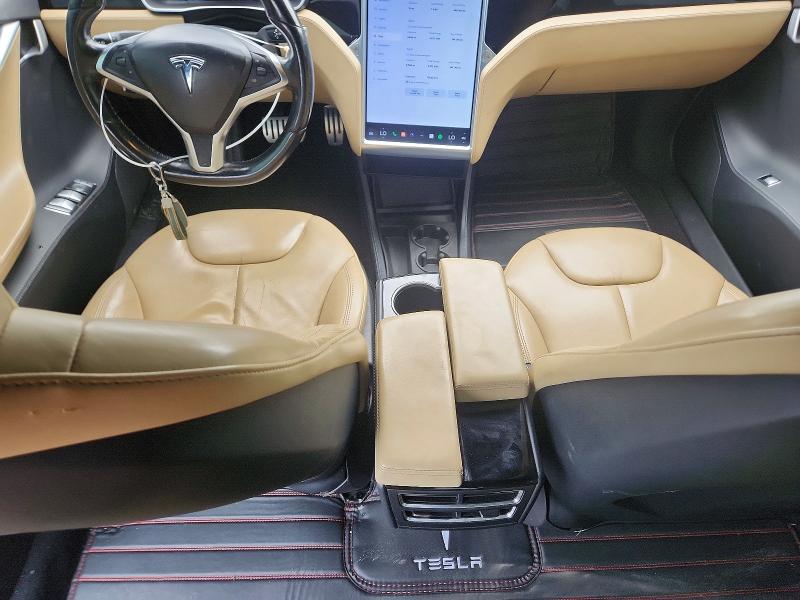 64894436 :رقم المزاد ، 5YJSA4H43FF089996 vin ، 2015 Tesla Model S مزاد بيع
