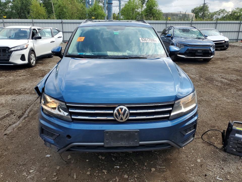 2019 Volkswagen Tiguan მანქანა იყიდება აუქციონზე, vin: 3VV2B7AX1KM140275, აუქციონის ნომერი: 63617096