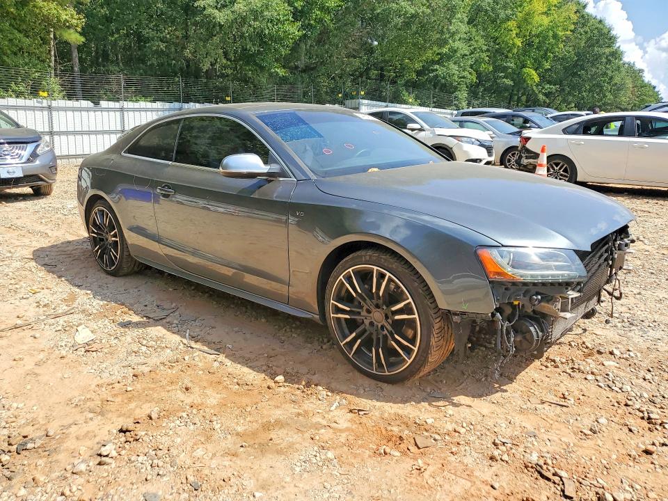 Продаж на аукціоні авто 2012 Audi S5, vin: WAUVVAFR8CA020981, номер лоту: 64464516