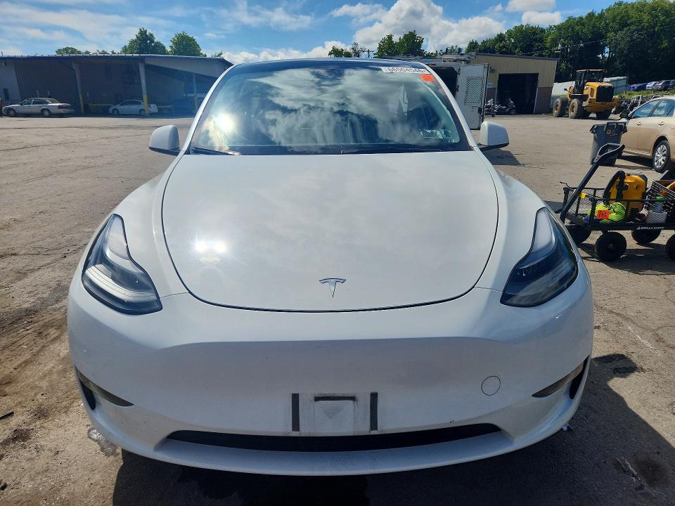 2024 Tesla Model Y მანქანა იყიდება აუქციონზე, vin: 7SAYGDEE4RA232478, აუქციონის ნომერი: 66504546