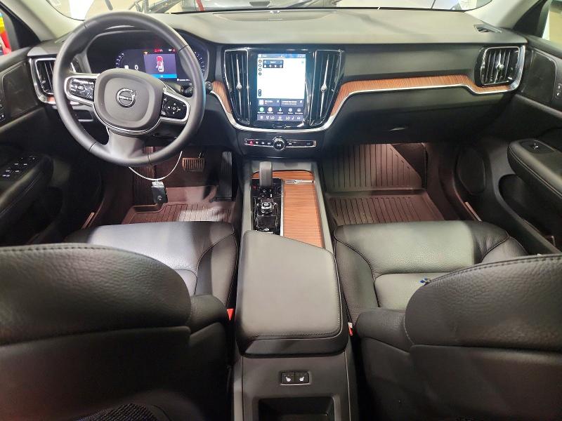Aukcja sprzedaży 2025 Volvo V60 Cross Country, vin: YV4L12WKXS2146229, numer aukcji: 65272936