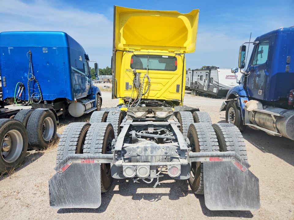 66196666 :رقم المزاد ، 3HSHXSNR4GN056890 vin ، 2016 International 8000 مزاد بيع