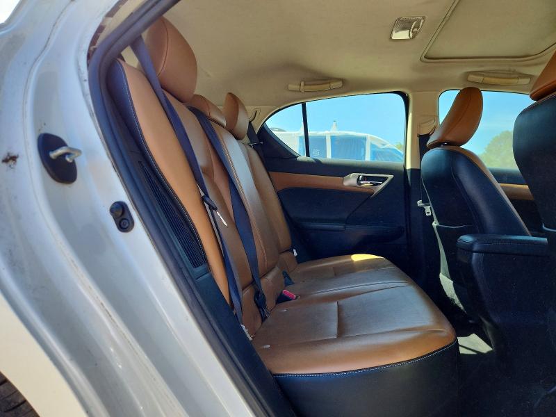 64226756 :رقم المزاد ، JTHKD5BHXF2226054 vin ، 2015 Lexus Ct مزاد بيع