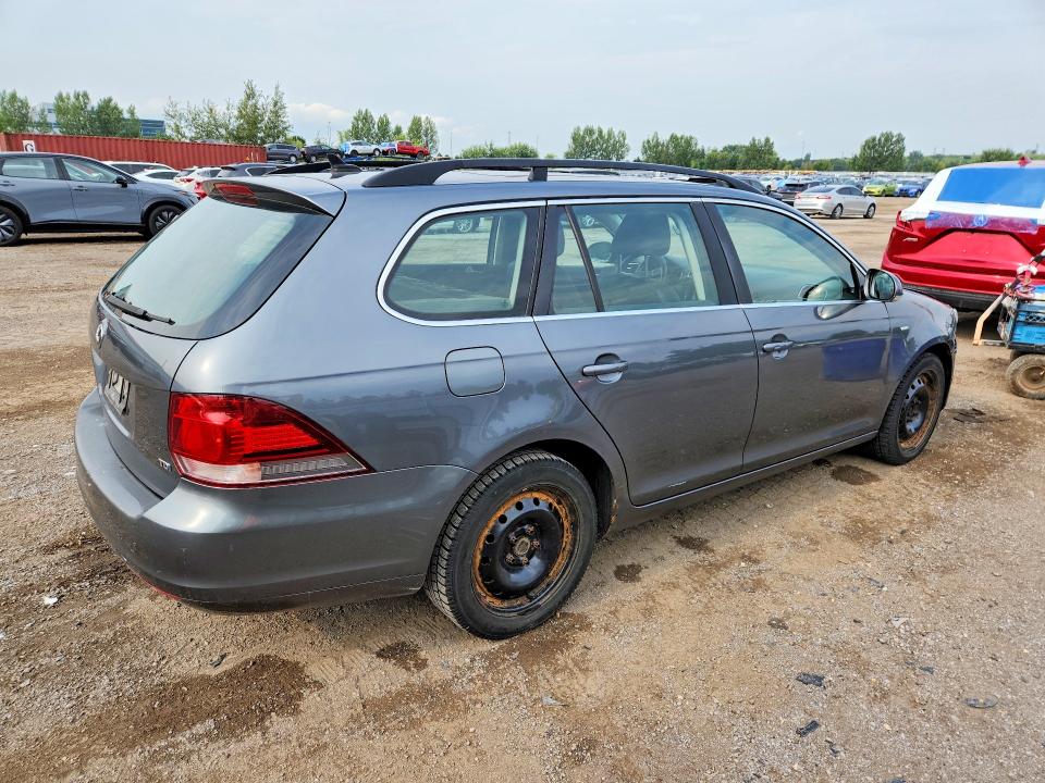 Продажа на аукционе авто 2014 Volkswagen Jetta, vin: 3VWML7AJ1EM621774, номер лота: 63732196