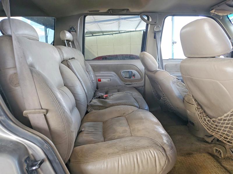 65389746 :رقم المزاد ، 1GNEK13R3XR144994 vin ، 1999 Chevrolet Tahoe مزاد بيع
