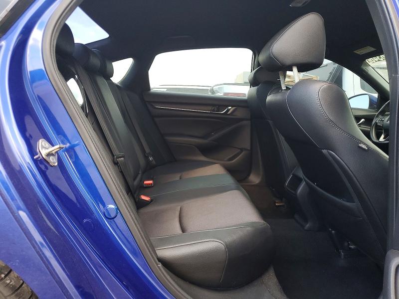 Auction sale of the 2019 Honda Accord, vin: 1HGCV1F33KA107709, lot number: 65606346