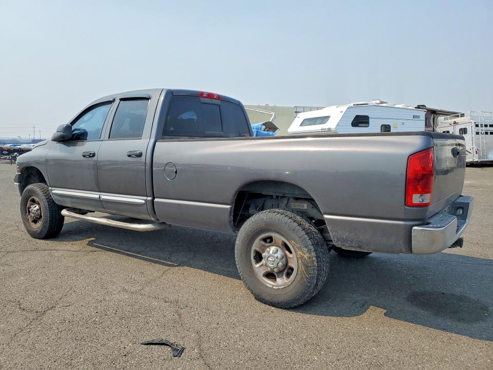 62724306 :رقم المزاد ، 3D3LU38C74G114460 vin ، 2004 Dodge Ram 3500 مزاد بيع