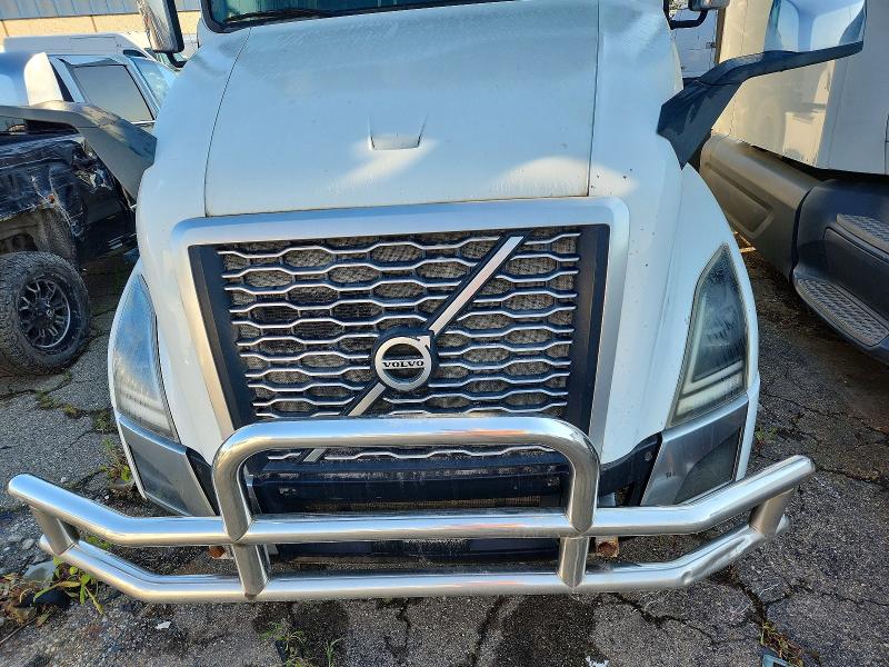 Aukcja sprzedaży 2019 Volvo Vn, vin: 4V4NC9EH1KN873637, numer aukcji: 63388226