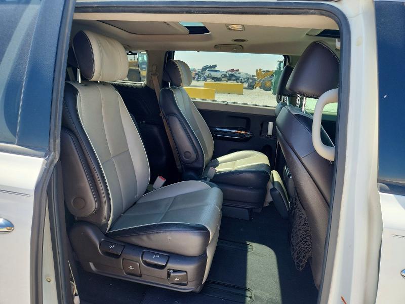 2015 Kia Sedona მანქანა იყიდება აუქციონზე, vin: KNDME5C17F6033474, აუქციონის ნომერი: 65314646