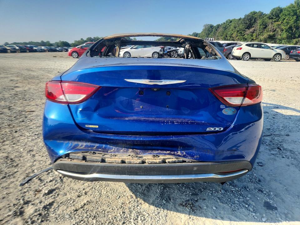 67089706 :رقم المزاد ، 1C3CCCAB7FN637621 vin ، 2015 Chrysler 200 مزاد بيع