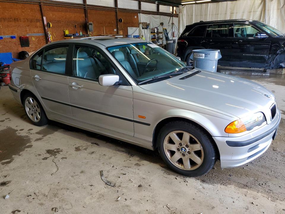 2000 Bmw 323 მანქანა იყიდება აუქციონზე, vin: WBAAM3341YFP75258, აუქციონის ნომერი: 62230736