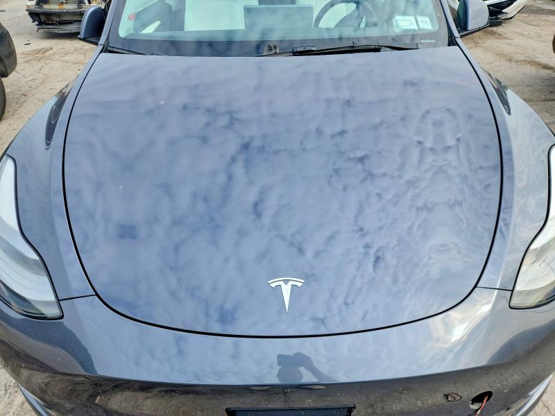 2022 Tesla Model Y მანქანა იყიდება აუქციონზე, vin: 7SAYGDEEXNF563837, აუქციონის ნომერი: 66520136